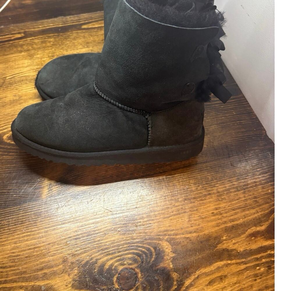Ugg Black Bailey Bow Boots Size 6